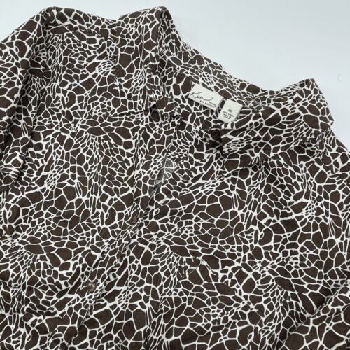 Kim Rogers Woman Linen Shirt XXX Large Giraffe Print Button Up SS Animalcore