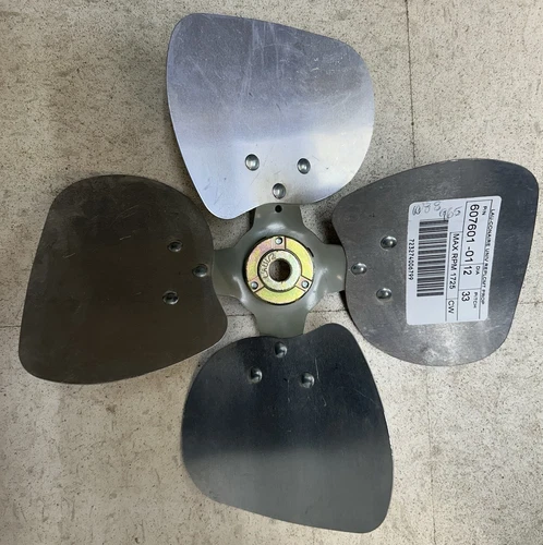 607601-01 12" 4 prop fan blade with 1/2" hub adaptor.