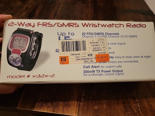 NEW 2-Way FRS/GMRS Wristwatch Radio x32x-2 Emergency Walkie Talkie - Afbeelding 16 van 16