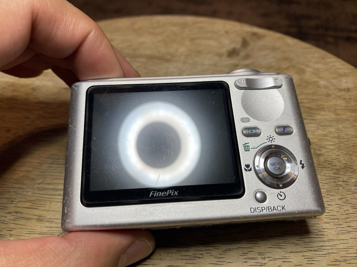 FUJIFILM FinePix F10 Super CCD 6.3mp Digital Camera Tested