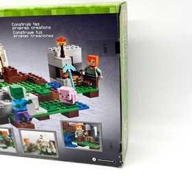 Lego Minecraft the Iron Golem 21123 IOB Sealed 2016 Complete