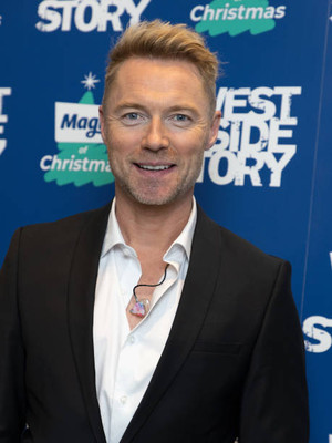 Ronan Keating at The Magic of Christmas at London Palladium on Novembe- Photo 1