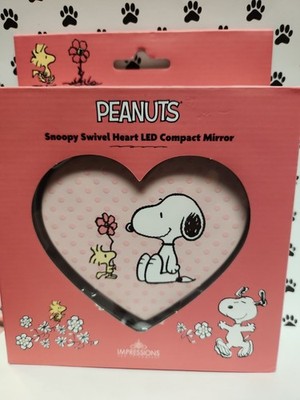 Peanuts Snoopy Woodstock Heart  Led Compact Mirror By Impressions 