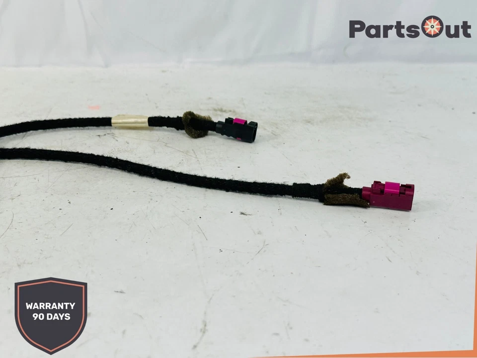 Antena GPS Mercedes W211 E350 CLS550 2007-2011 techo aleta de tiburón 2218202475 OEM Foto 4 de 4