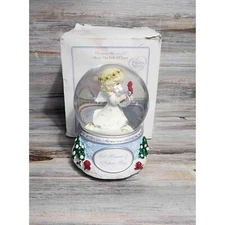 NWT Precious Moments 131106 Joy to the World White Blue Musicals Snow Globe
