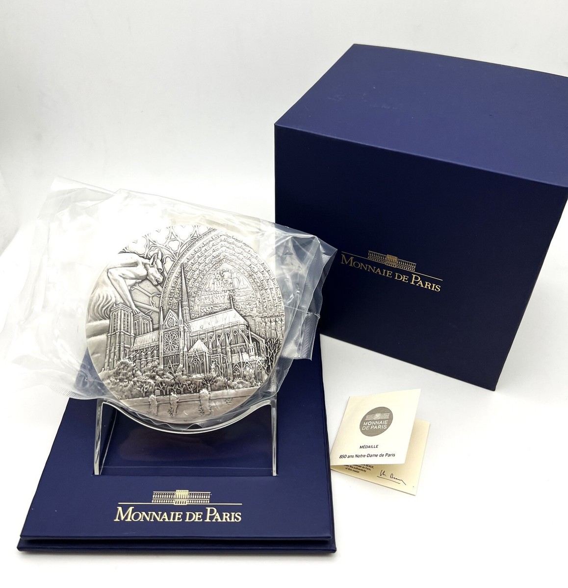 France Notre Dame de Paris 850 Year Anniversary Medal Monnaie de