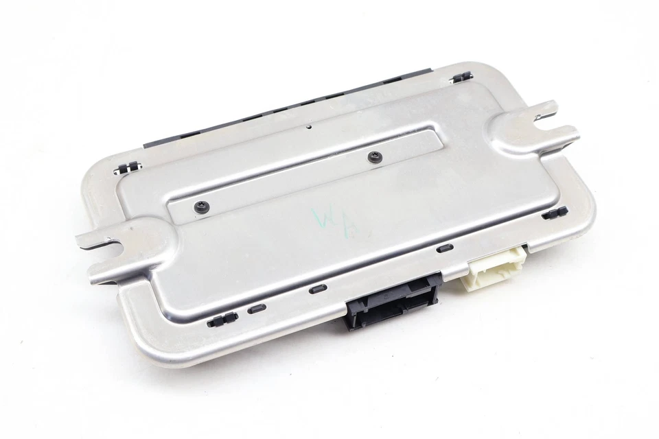 BMW 650I XDRIVE GRAN CUPÉ 13-19 - Espacio para pies FRM3 / Módulo de control de luz / BCM Foto 2 de 3