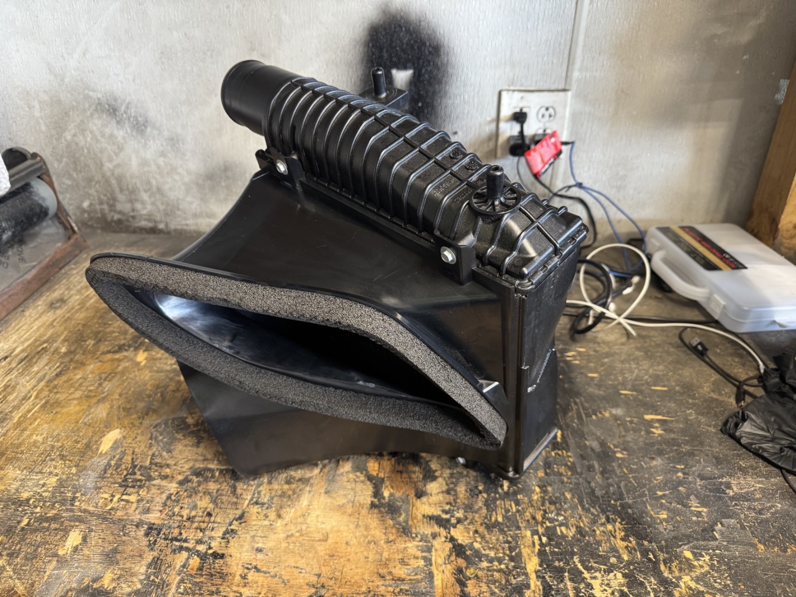985780486RH INTERCOOLER For Ferrari GTC4Lusso, Portofino, Portofino M and others