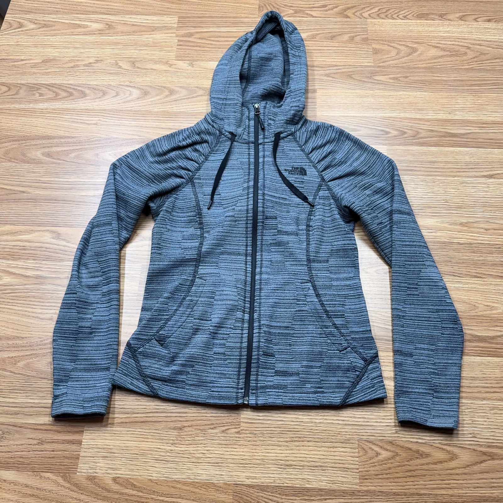 The North Face Hoodie Womens XS Gray Striped Full Zip Fleece Jacket Outdoor