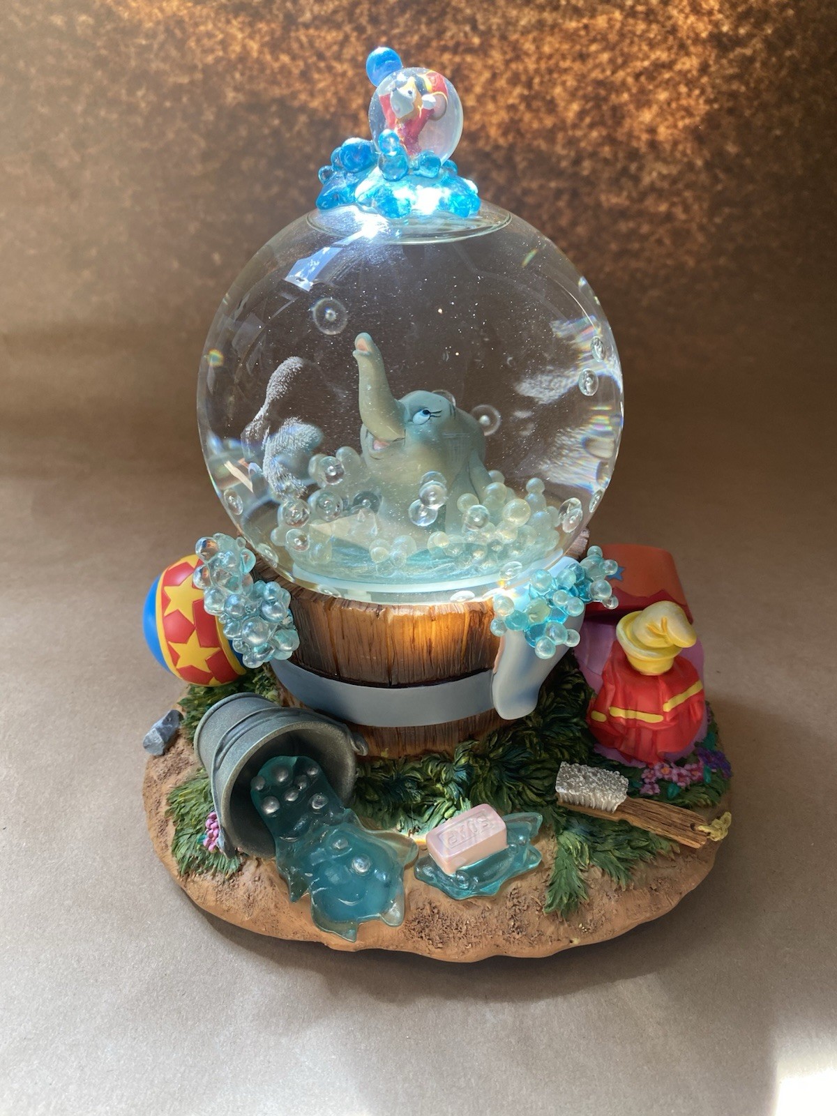Disney “Dumbo Takes a Bubble Bath” Snow Globe, Music Box, & Bubble Blower