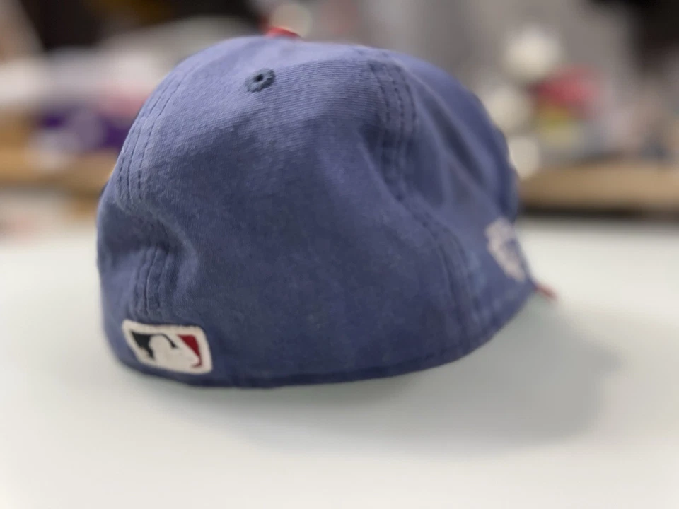 Eric Emanuel Primer Lanzamiento Raro Coleccionista Indios de Cleveland Foto 3 de 4