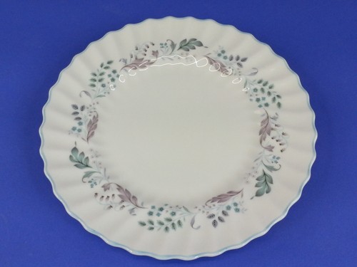 13 Royal Doulton GLEN AULDYN Bone China England Salad Plates 8” - Picture 2 of 10
