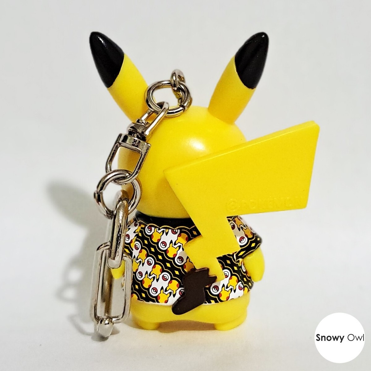 Pikachu Berkemeja Batik Figure Official Keychain Pokemon Indonesia