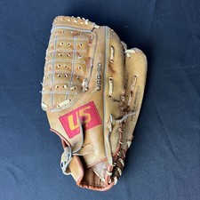 Vintage Sasaki U S Baseball Glove Catching Machine USG-90