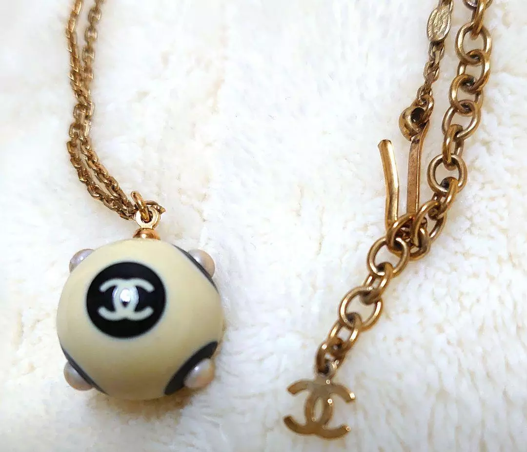 Chanel Vintage 96P Fake Pearl Plastic Black Coco Mark Gold