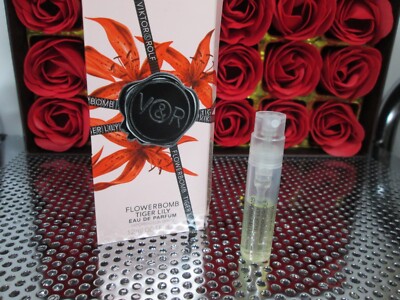 Viktor & Rolf Flowerbomb Tiger Lily EDP 0.04 fl oz. Sample in card Sexy!