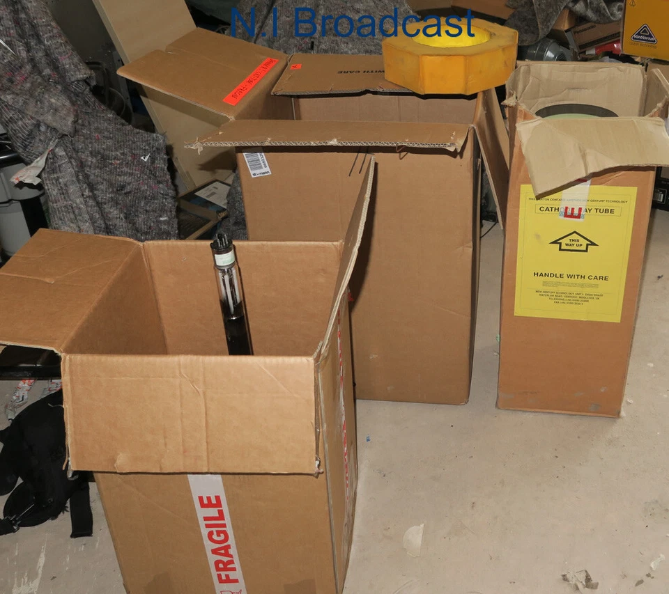 2x Tubos Grandes CRT para Telecines Rack Cintel (1 Nuevo, 1 Usado)   Foto 2 de 4