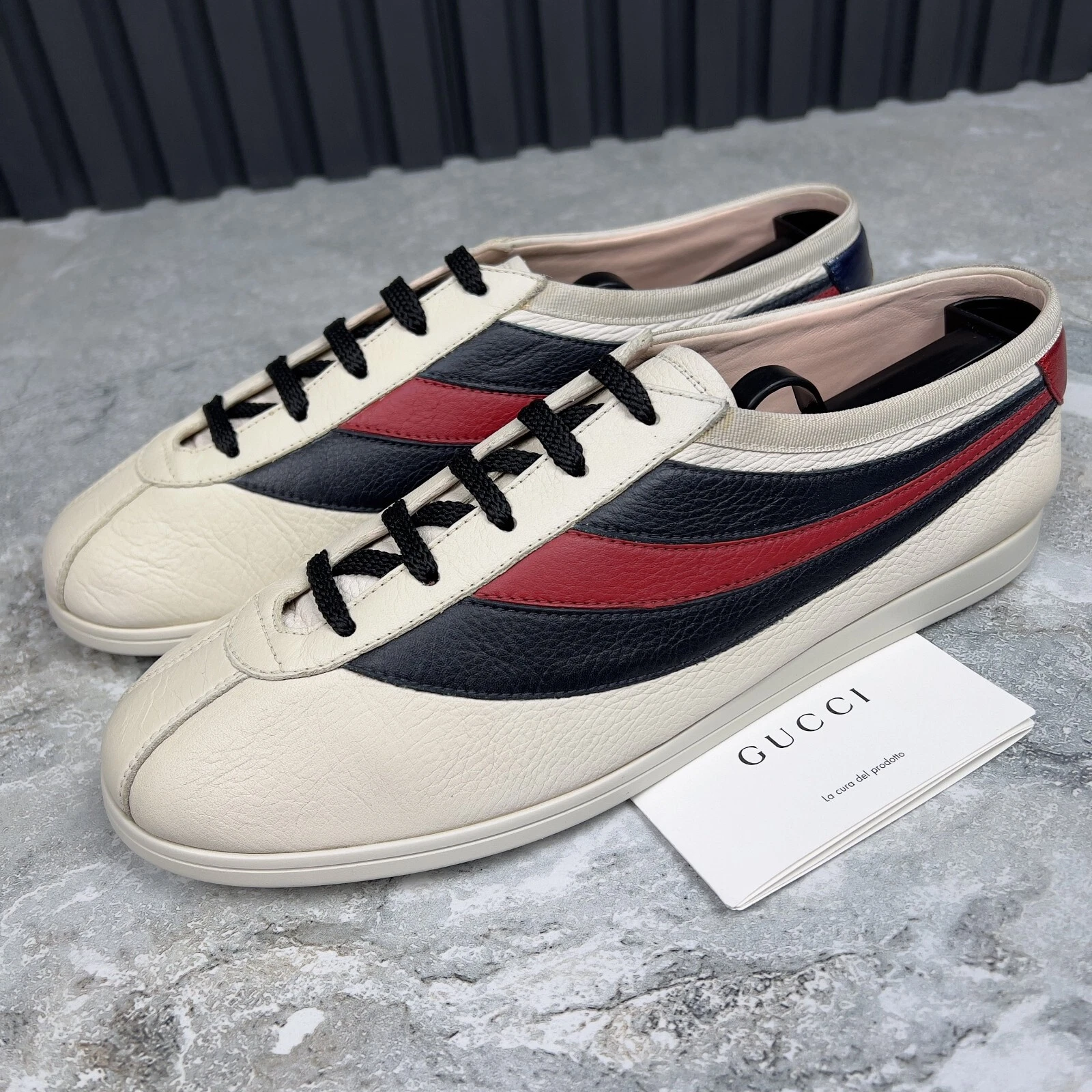 Baskets Gucci Falacer Hébron broderie abeille cuir blanc 7,5 G 8 US 41,5 EU