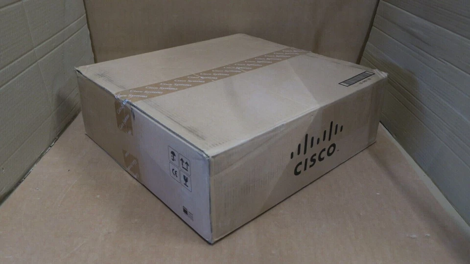 NEW CISCO Nexus N2K-C2232TM-E-10GE 32 Port Fabric Extender 8 SFP+ N2K-M2800P - Image 4 of 4