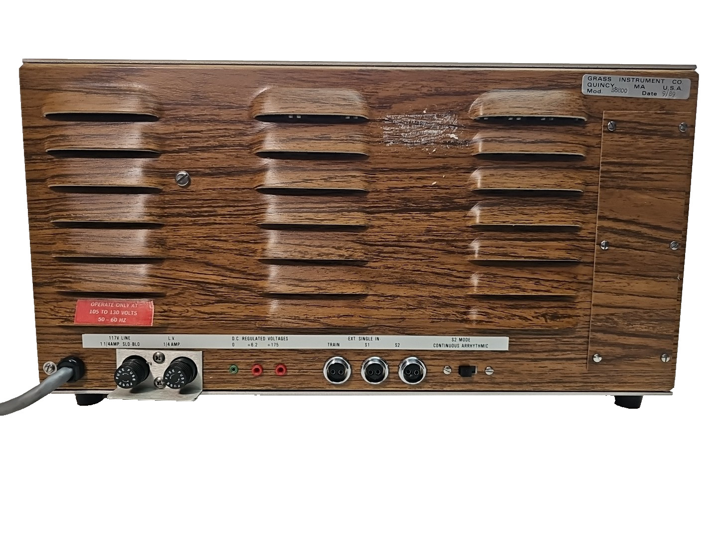 Astro-Med Grass Instruments S8800 Square Pulse Stimulator Neuroscience