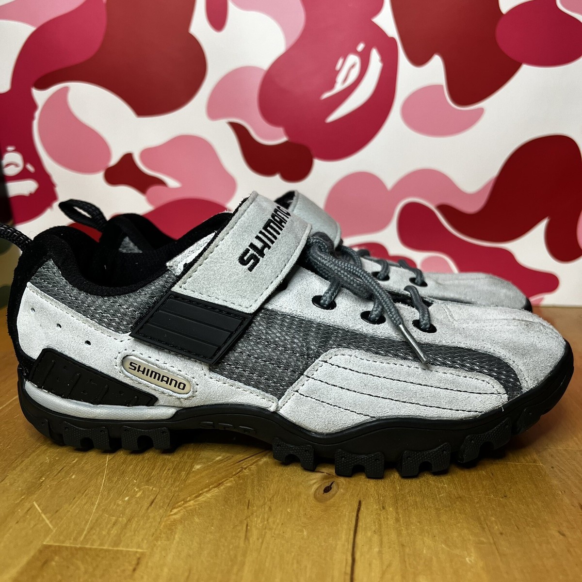 Shimano SH-MT40WL Cycling Shoes Mountain Biking Size 7 | eBay display picture 2
