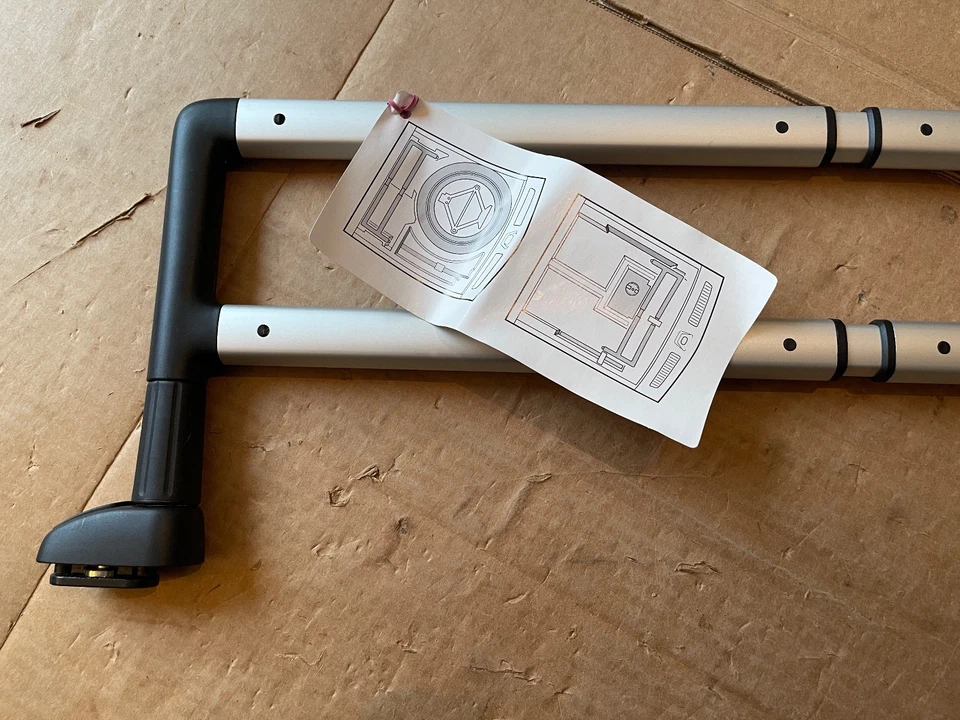 Genuine GM Aluminum Rear Body Floor Interior Cargo Partition 84931404 OEM - Image 2 of 4