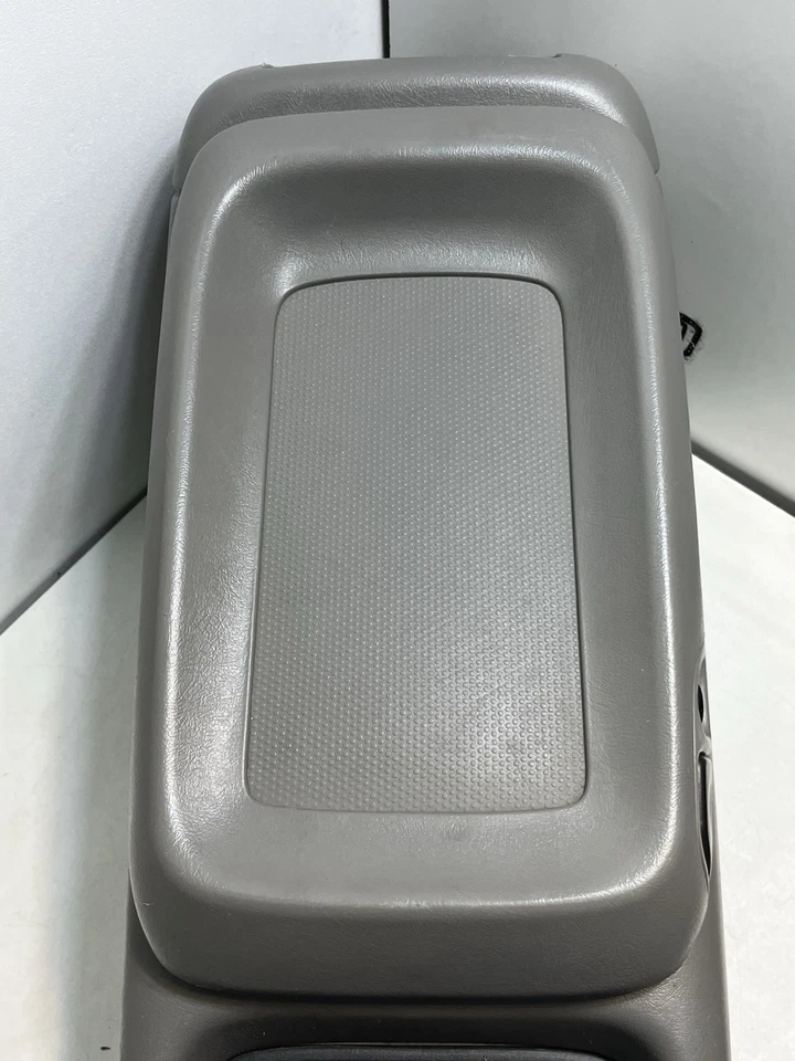 2000-2002 chevy suburban center console silverado tahoe GMC yukon sierra Lt Gray — 第 4/4 张图片