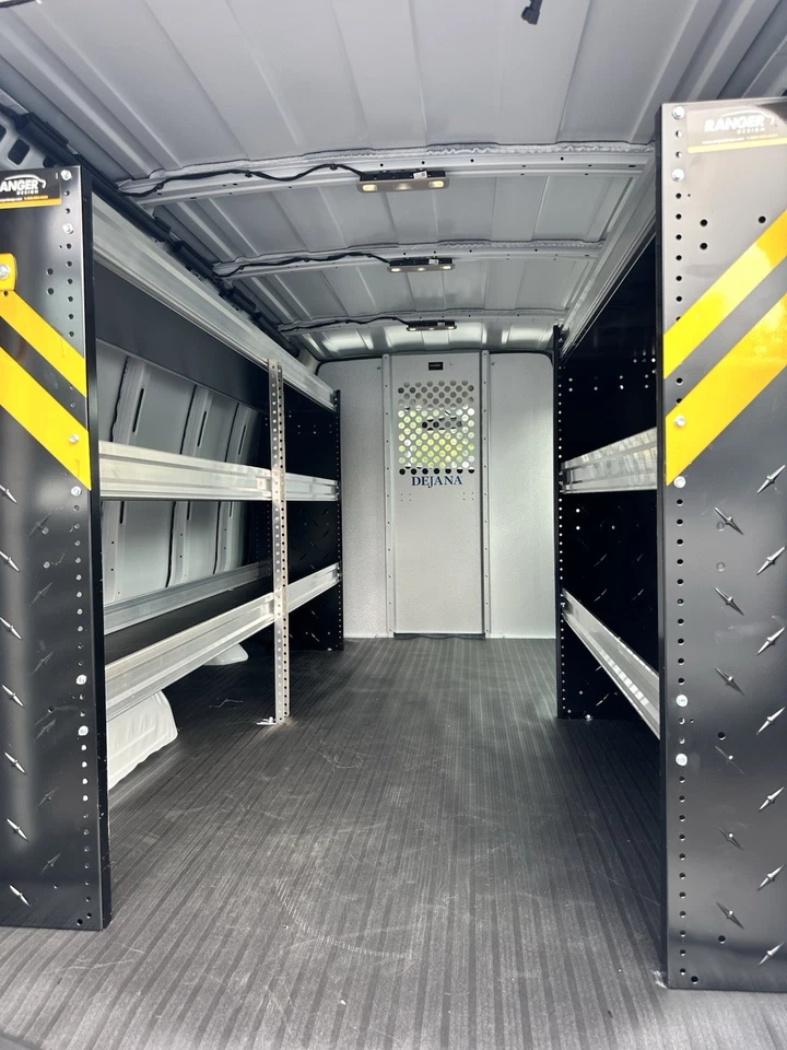 Sistema de estanterías de aluminio Ranger Cargo Van - Nuevo desde 2025 Chevy Express 2500 Foto 2 de 4