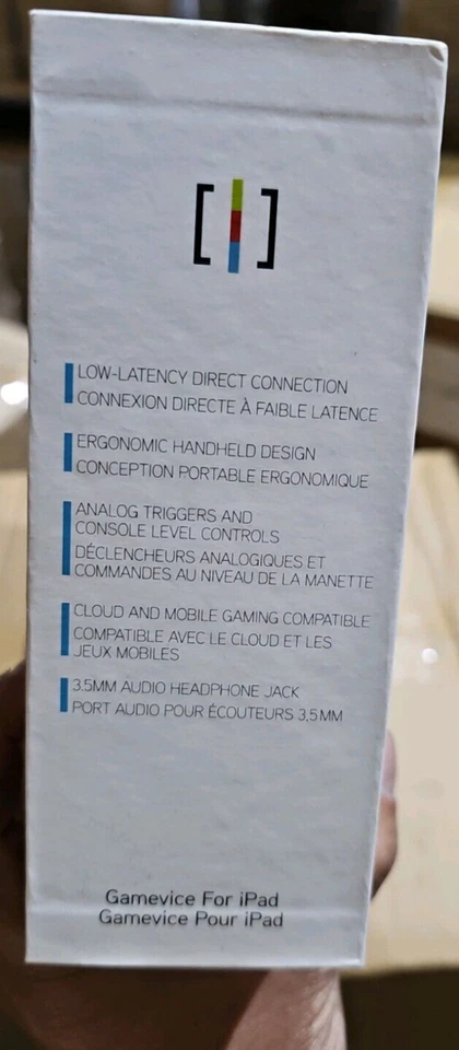 GAMEVICE GV153 Mobile Console Gaming for iPad (5th - 9th Gen) - Image 3 of 4