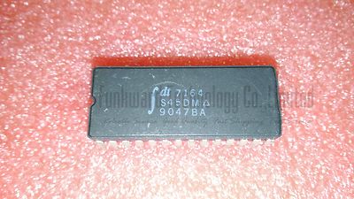 IDT IDT7164S45DM 8k x 8 SRAM 45NS CDIP28 X 1PC