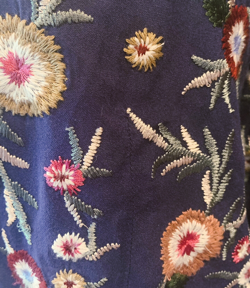 Chico’s Patchwork Embroidered Long Sleeve Blouse … - image 8