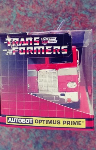 Metals Die Cast 1/32 Autobot G1 Optimus Prime Transformers Jada Hasbro - Picture 6 of 7