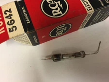 5642 RCA  VINTAGE TUBE NOS