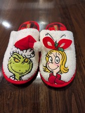 Dr. Seuss The Grinch  Cindy Lou Girls Slippers House Shoes Size 13-1 New