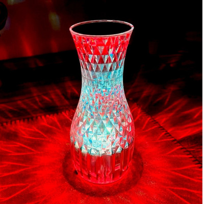 Lamp Geometric Art with 3D Effect and Glossy Finish. Changes colors 