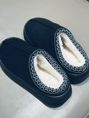 Black Light Weight Slipper New Platform Sole Warm Faux Fur Size 5 UK UGG Dupe - Picture 4 of 15