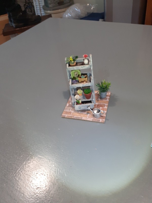 diorama minature plant stand