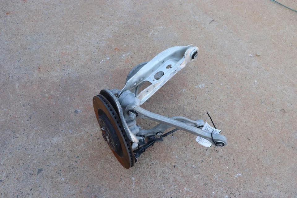 AUDI SQ5 2018-2021 AWD eje trasero izquierdo nudillo rueda buje con brazos de control OEM Foto 3 de 4