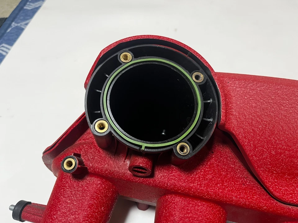 Colector de admisión izquierdo Ferrari genuino 488GTB LH 790462 usado OEM Foto 3 de 4