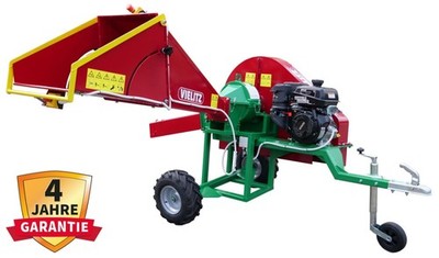 Holzhacker Grobhäcksler Benzinmotor 14,0PS auf Fahrgestell