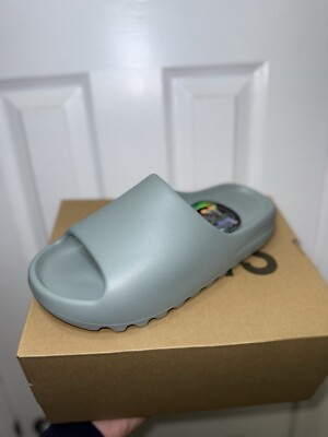 Yeezy Slide Salt Mens Size 6
