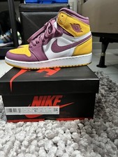 AIR JORDAN RETRO 1 HIGH BROTHERHOOD SIZE 5.5
