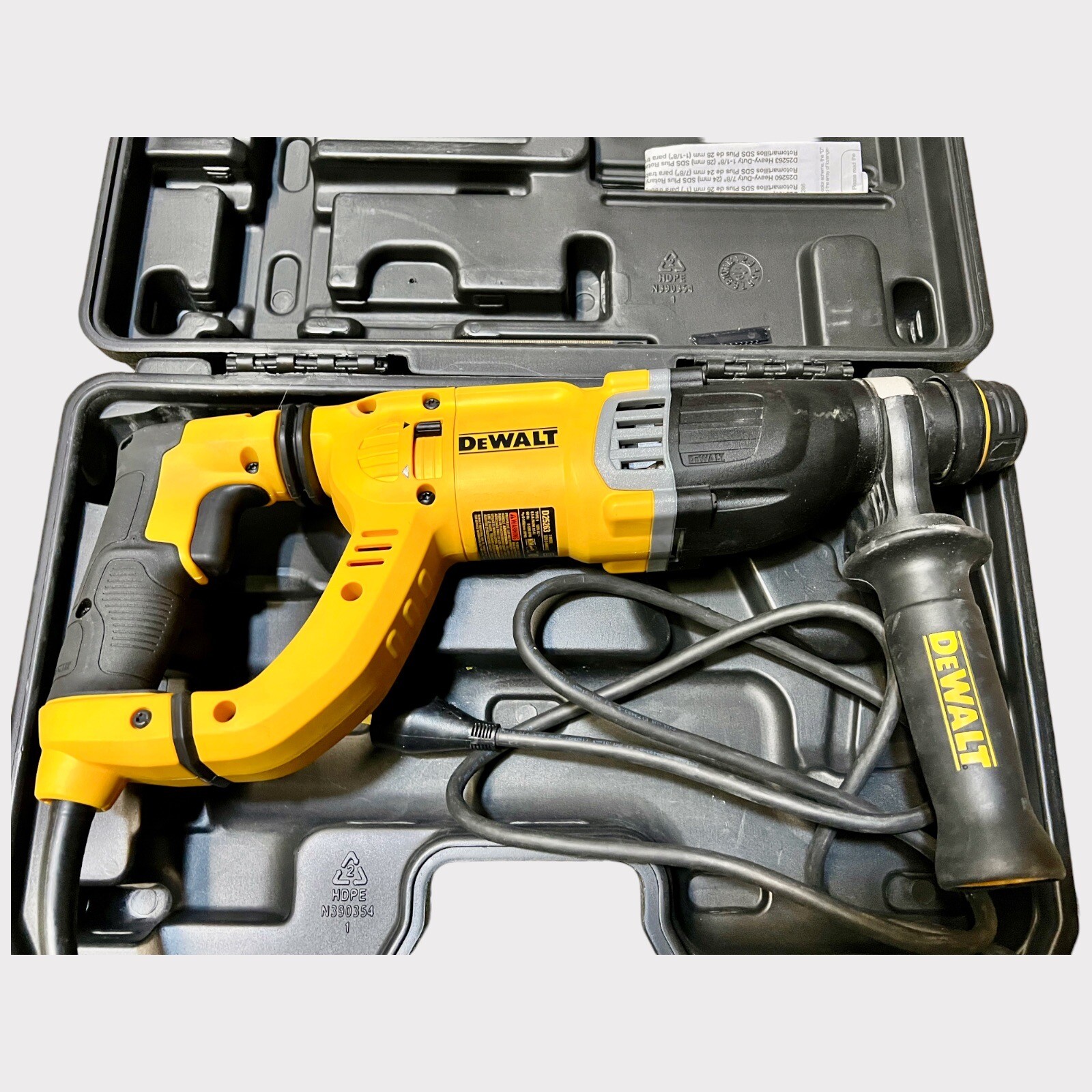 DeWalt D25263 3Mode SDS DHandle Corded Rotary Hammer 8.5 Amp 11/8” w