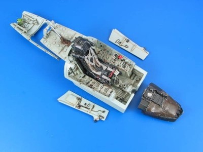 Su-27 Flanker B Cockpit Set / 1:32 - Aires 2026