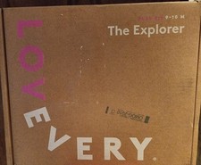 Lovevery The Explorer Play Kit 9-10 M Complete Set