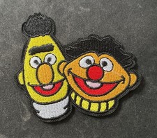 SESAME STREET  - BERT & ERNIE - Embroidered Iron-On Patch