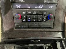 07-11 ESCALADE EXT Heater Controls 25809869 heated and cooled seats (opt KB6)