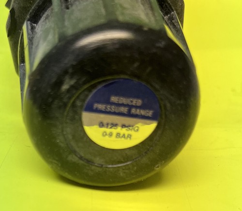 Watt’s B11-04DJCR/M3,Filter/Regulator,Fluidair 1/2”port 0-300 psi - Picture 3 of 4
