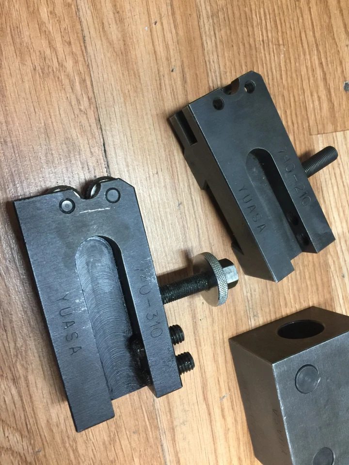 SET OF ALORIS QUICK CHANGE MASTER + HOLDERS AXA  1 , 7 , 2, - Image 2 of 3