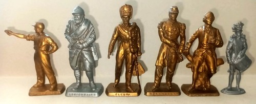 MOKAREX - Figurines - A DEBATTRE Saint-Rémy-Blanzy 02210 Jeux - Jouets